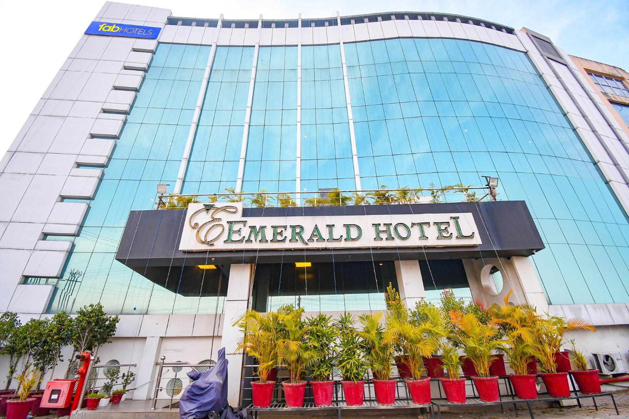 Fabhotel Emerald Ranchi Exterior photo